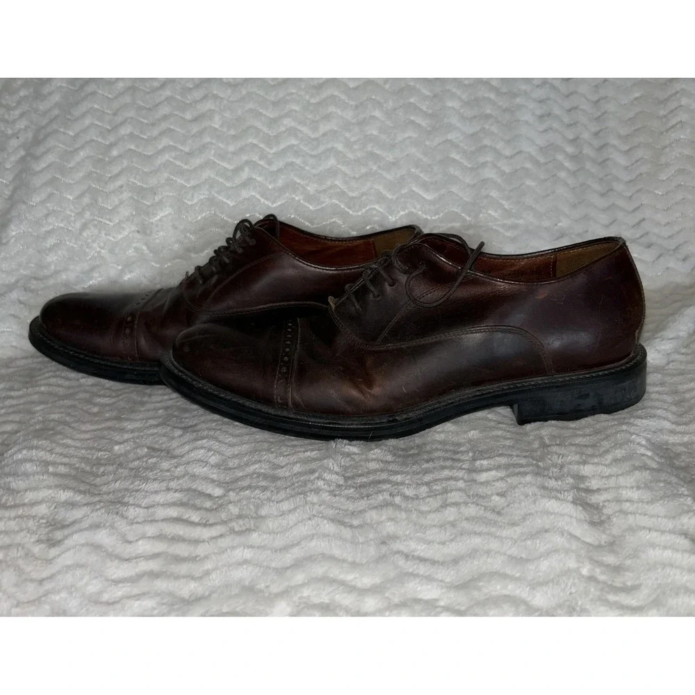 Johnston & Murphy brand johnston